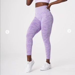 NVGTN Lilac Camo Seamless Leggings